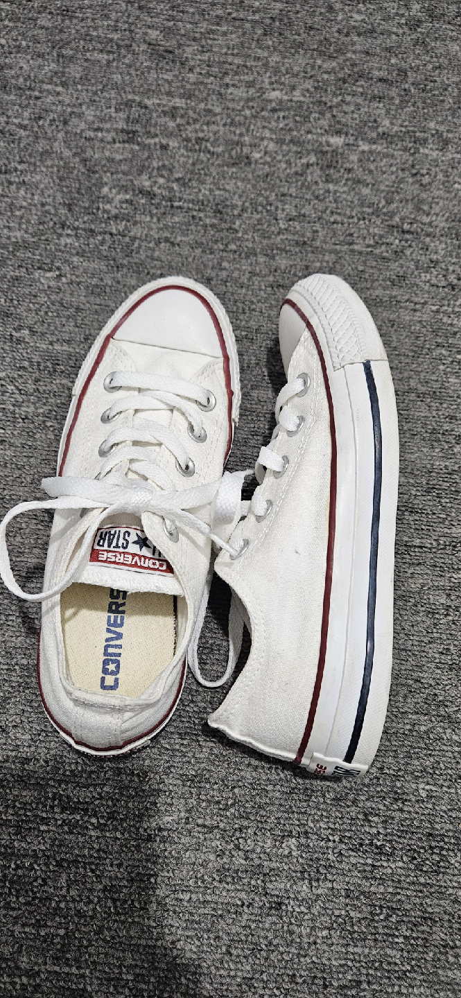 Womens White Converse