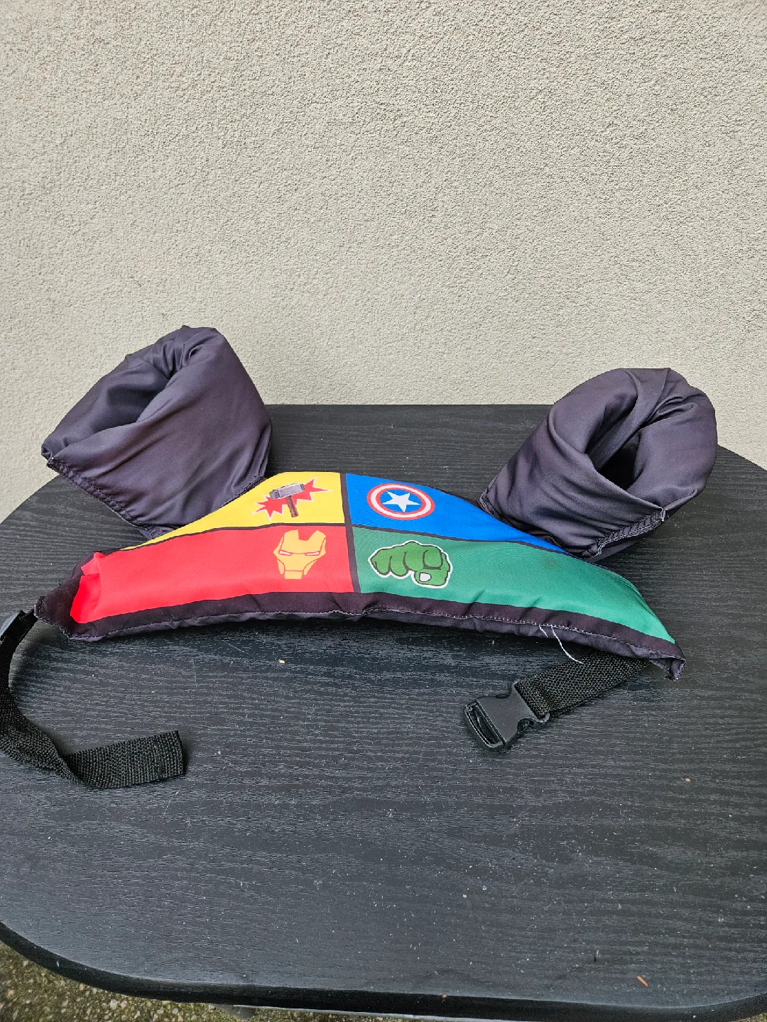 Marvel Avengers Life Jacket - Kids 10-25kg thumbnail