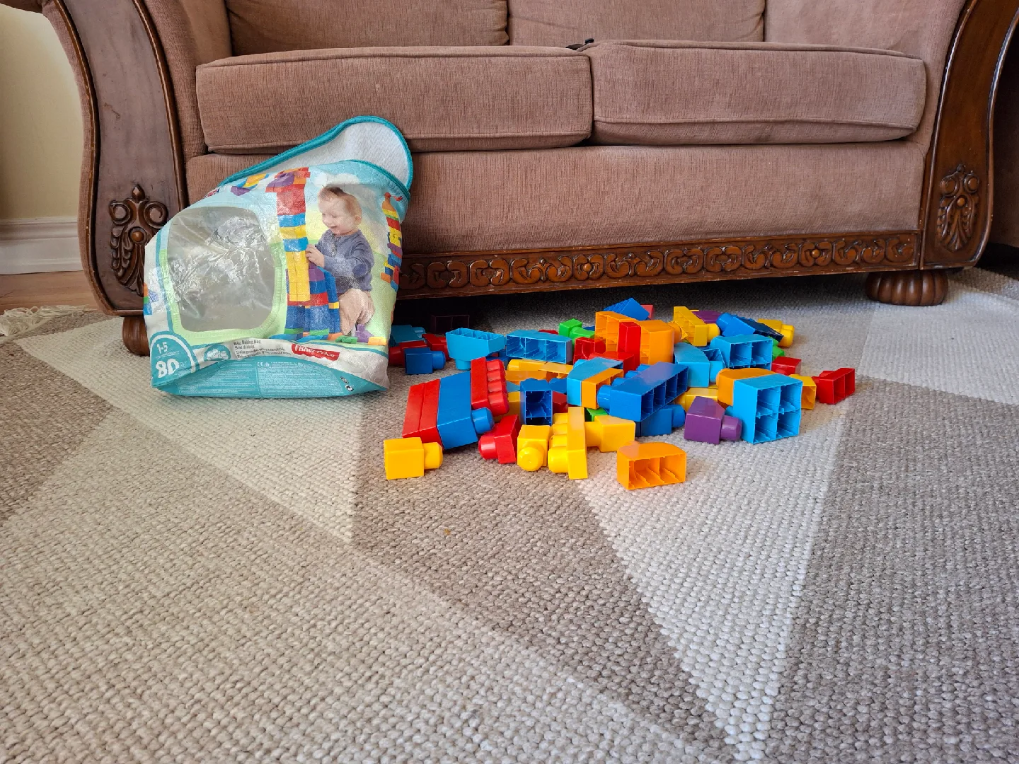 Mega Bloks 80-Piece Set image indicator(2)