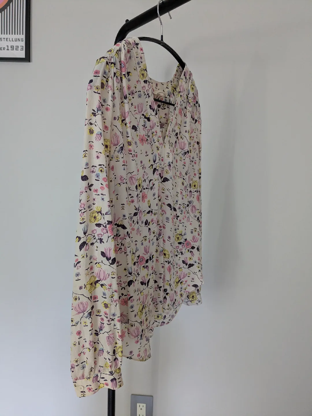 Rebecca Taylor Floral Silk Blouse - Like NEW image indicator(4)