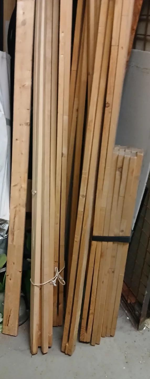 Wooden Slats/Lumber thumbnail