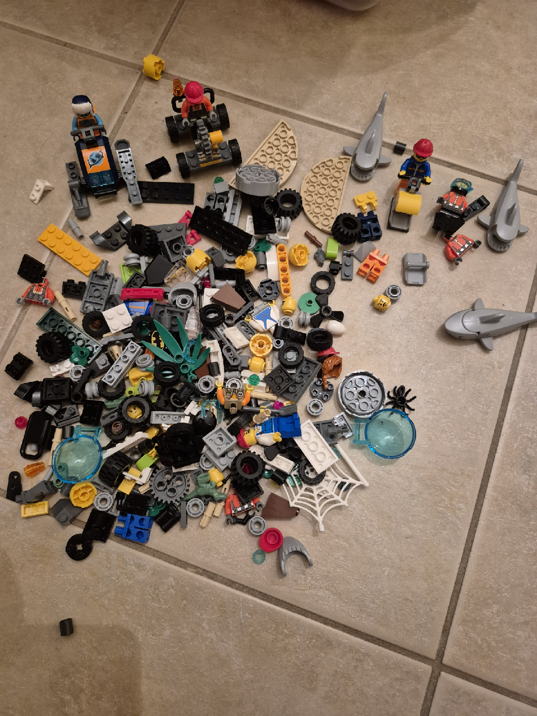 Mixed LEGO Pieces