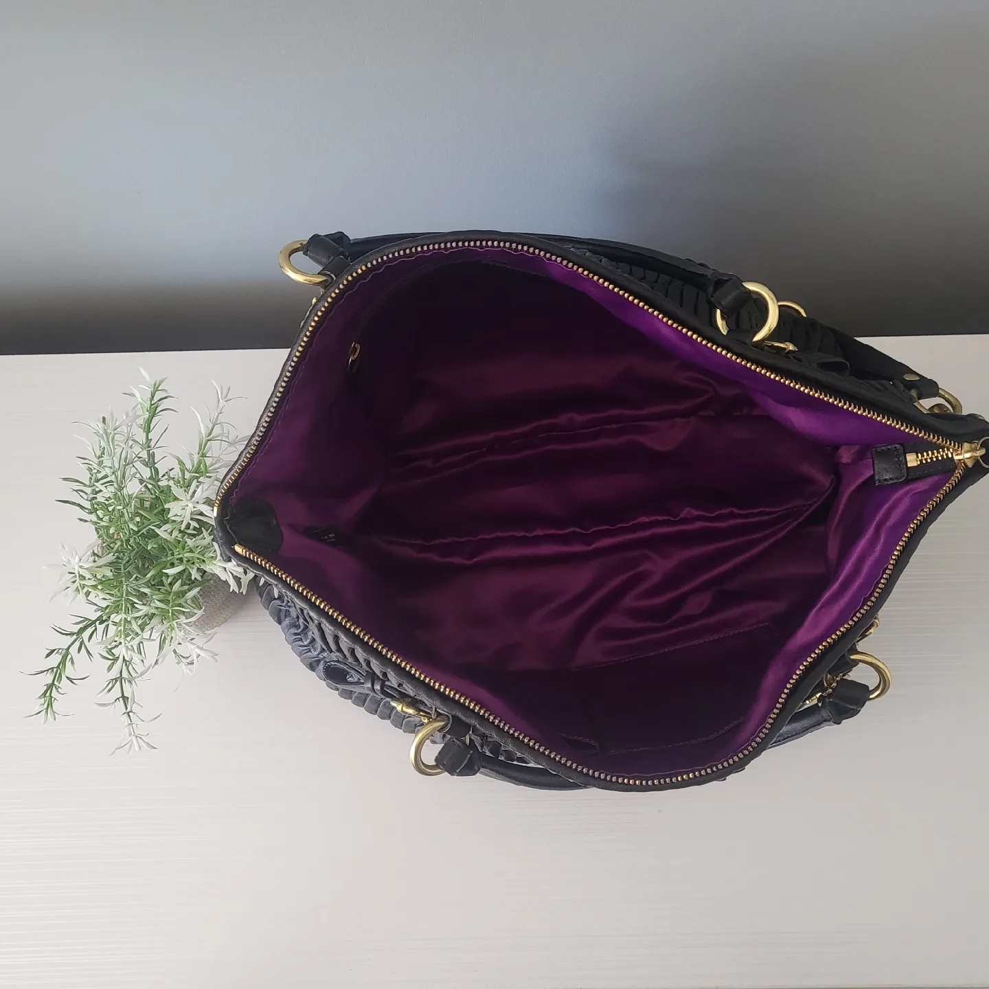 Premium Coach Crossbody!✨️ image indicator(6)