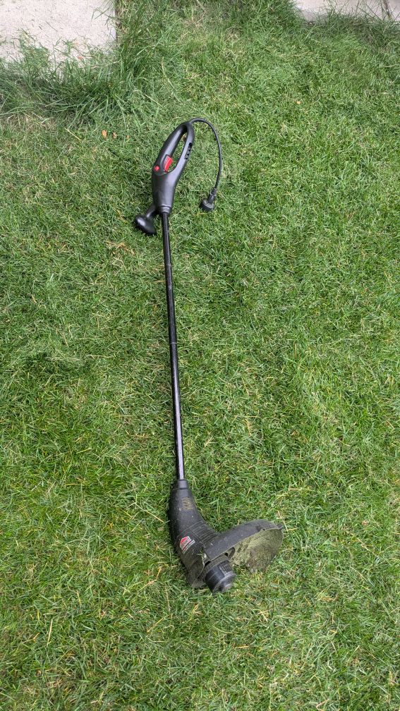 Weed Eater Electric Grass Trimmer - photo 2