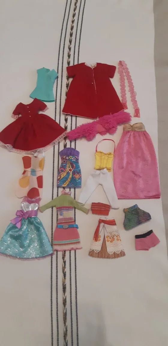 Barbie Doll Clothing Lot thumbnail
