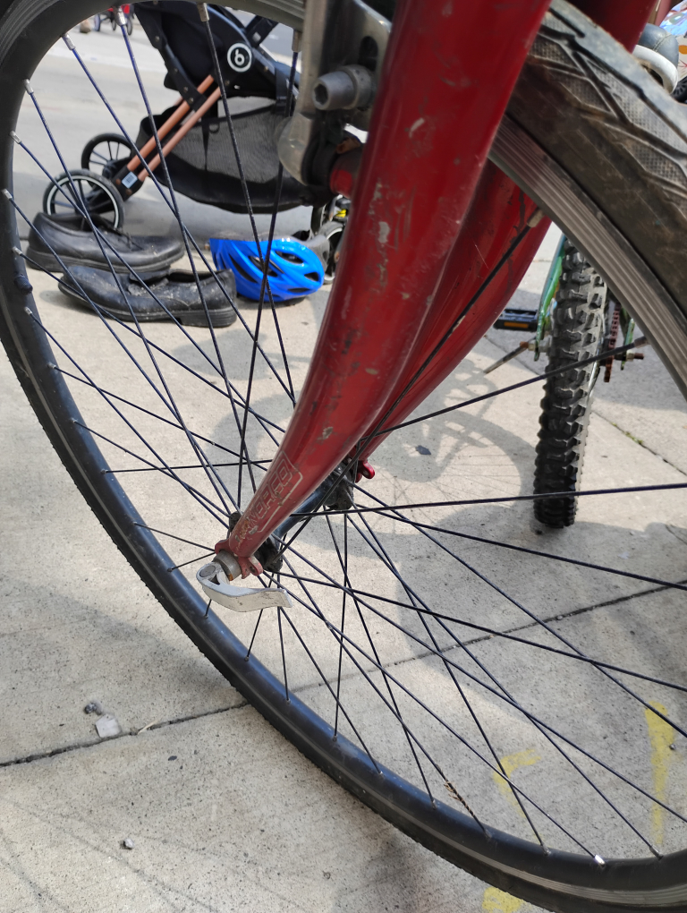 Norco Red Bicycle Yorkville custom 7005 alloy 18.5 in - photo 5