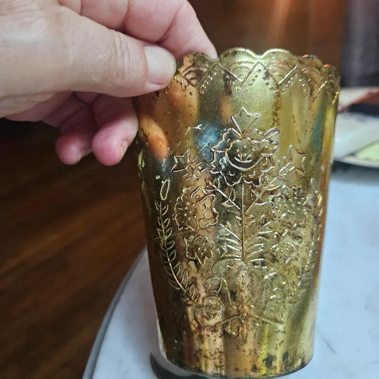 Mercury glass candle holder 2× scalloped edge motif bud vase. image indicator(3)