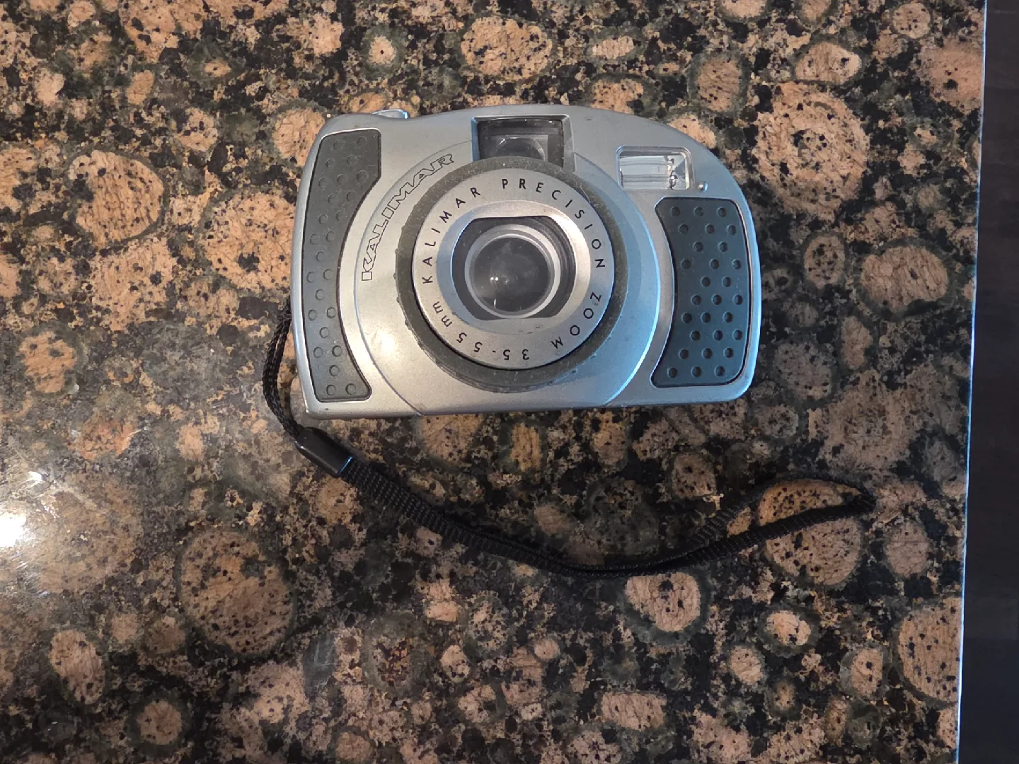 Kalimar Precision Zoom 35-55mm Camera thumbnail