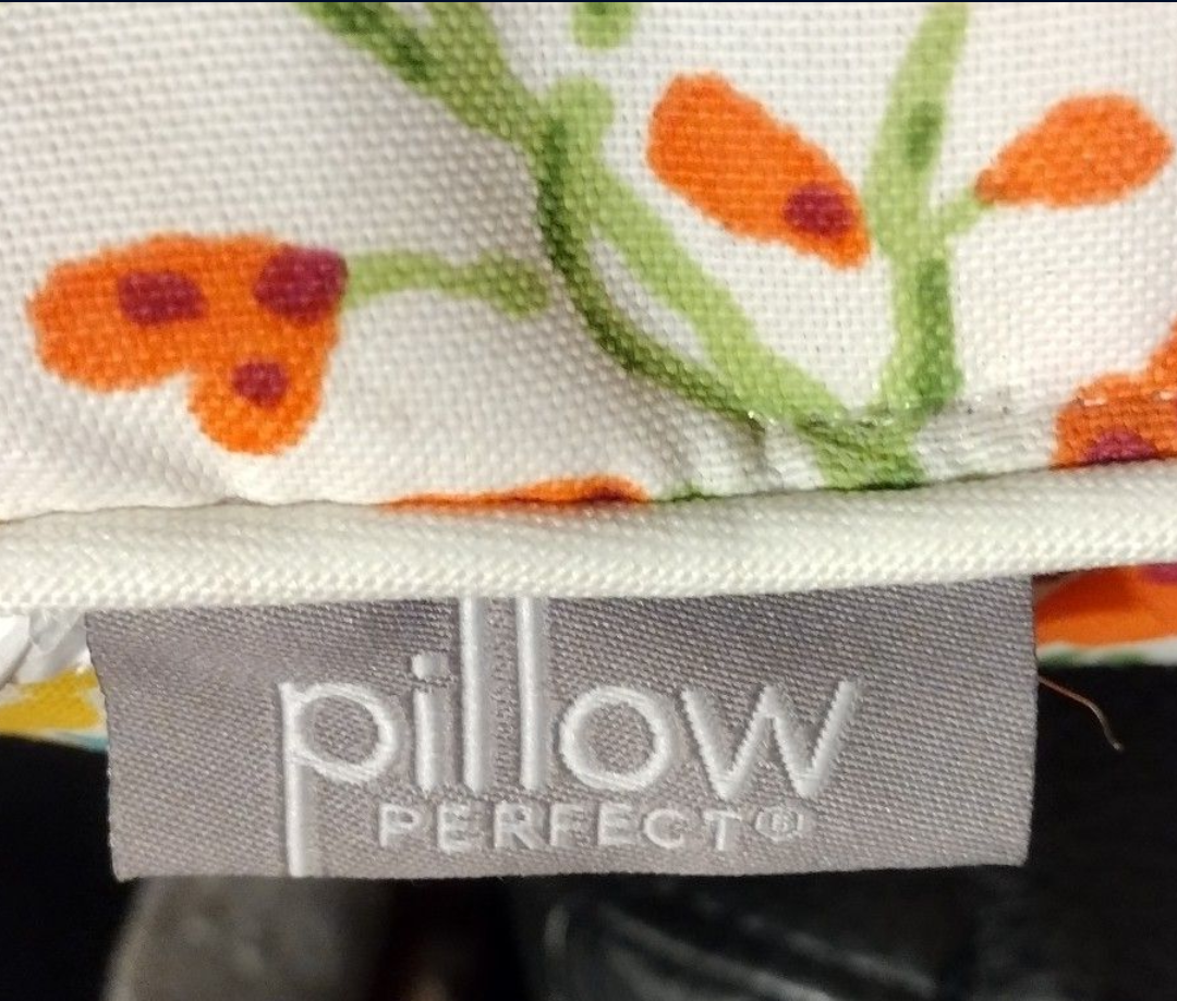 Pillow Perfect Floral Pillows (6) - photo 3