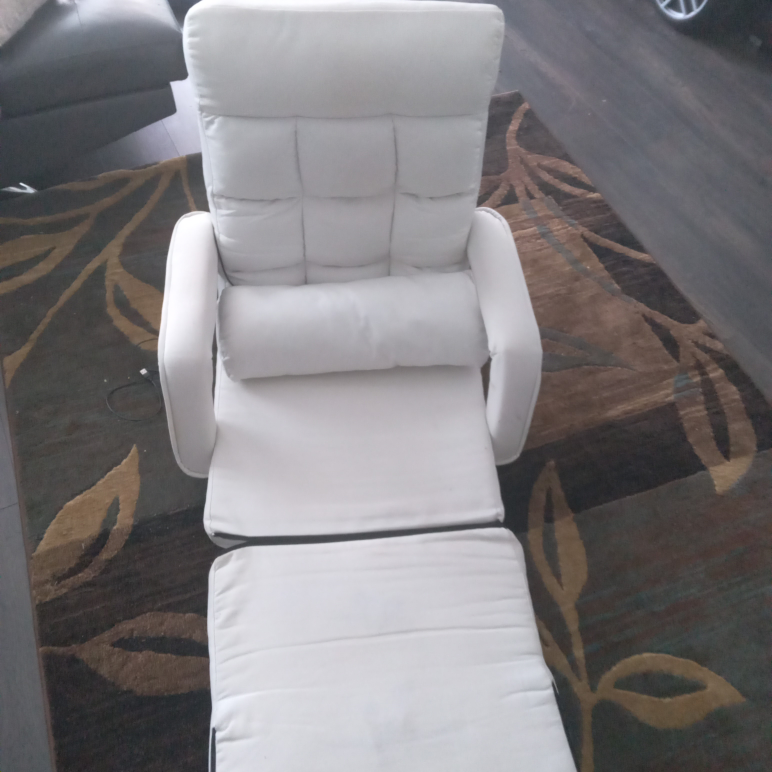 Recliner Chair with massager