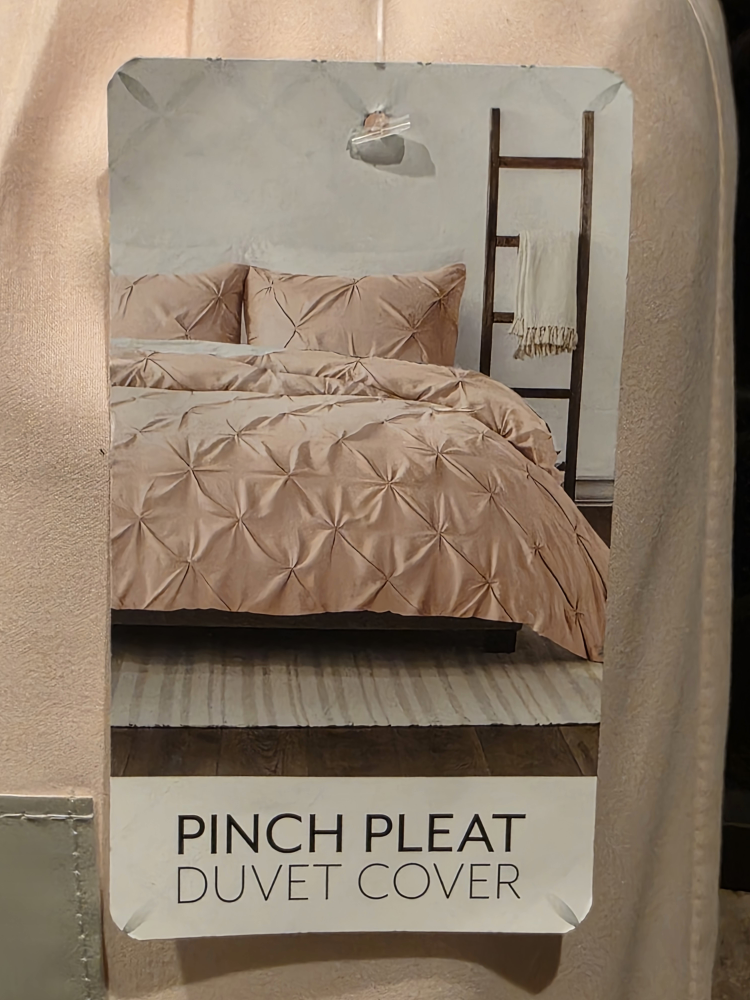 Pinch Pleat Duvet Cover Set - King/Cal King