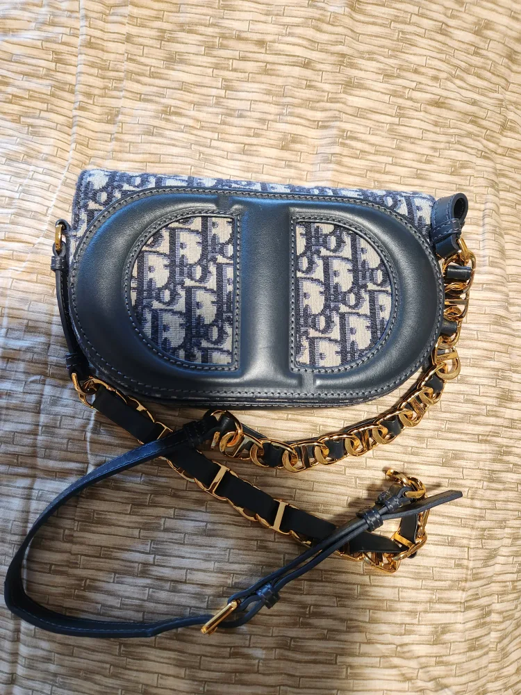 Dior Bobby East-West Bag Blue Dior Oblique Embroidery image indicator(2)