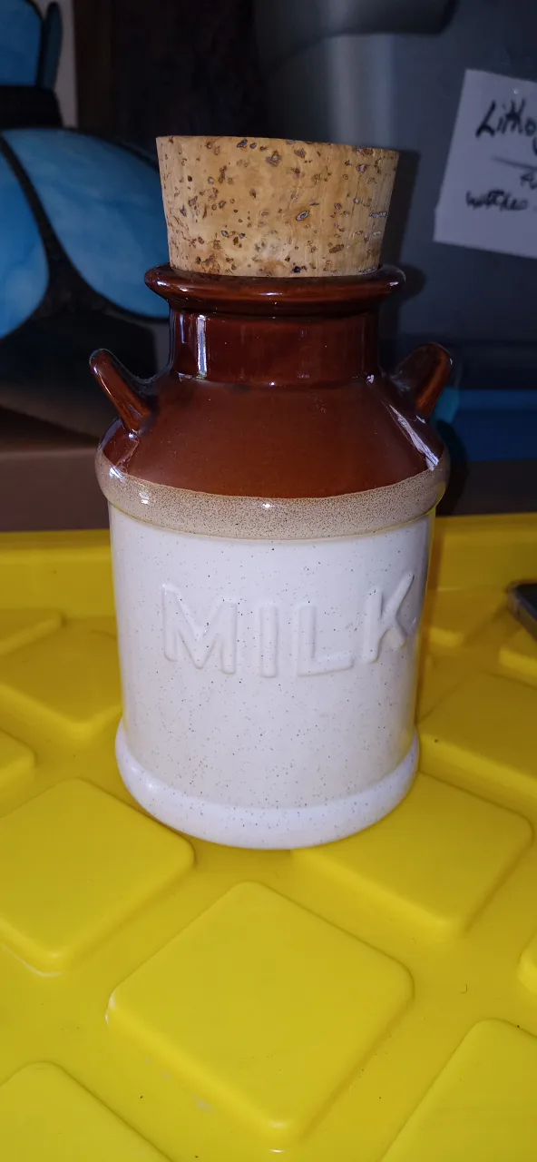 Vintage Sugar Crock & Midland Steam Press Jar image indicator(6)