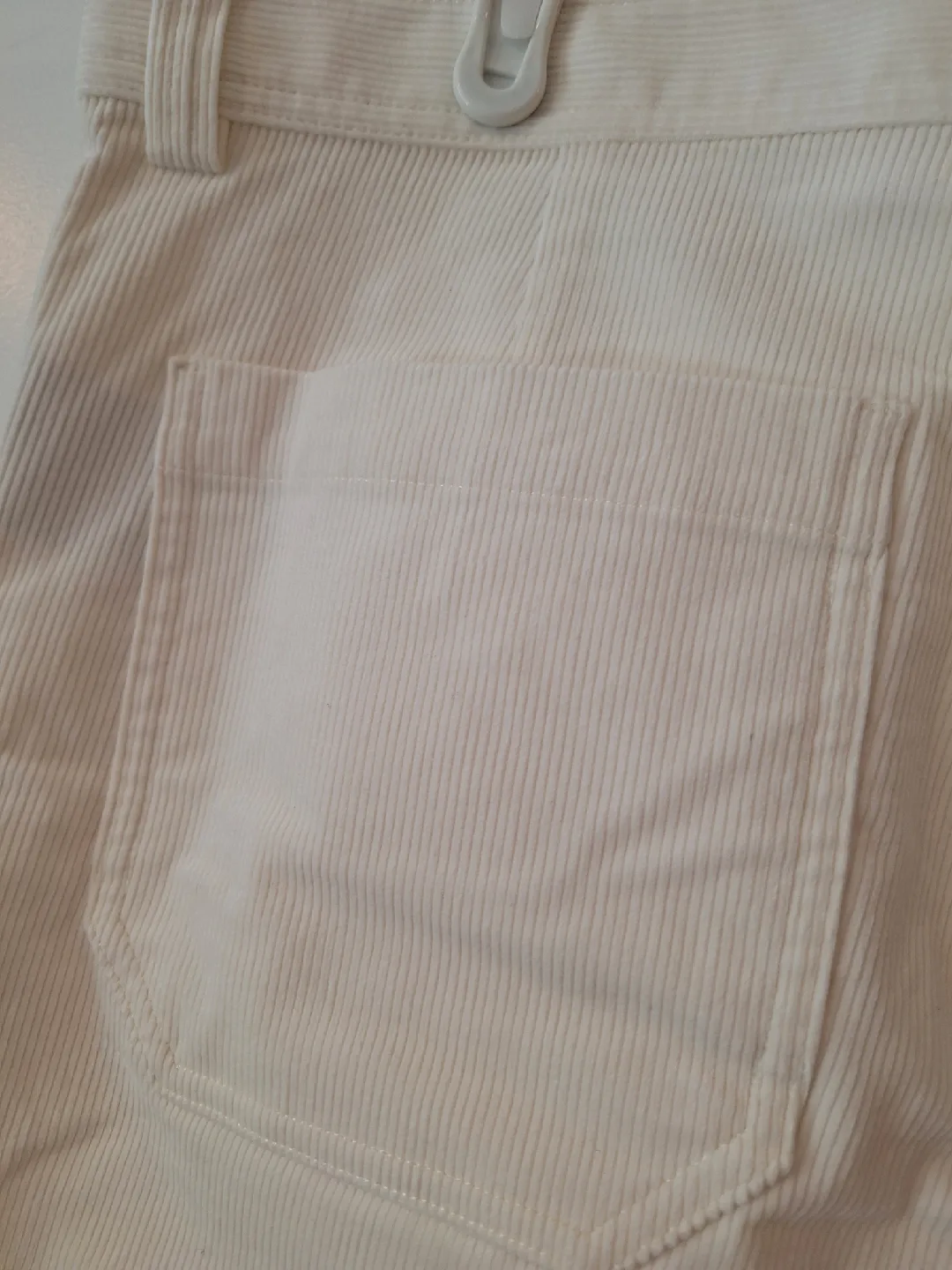 Club Monaco Corduroy Pants - Size 34 image indicator(5)