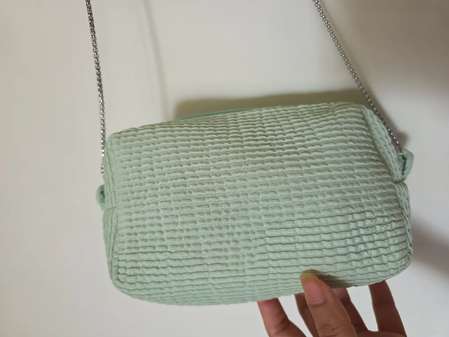New Mint Green Crossbody Bag image indicator(3)