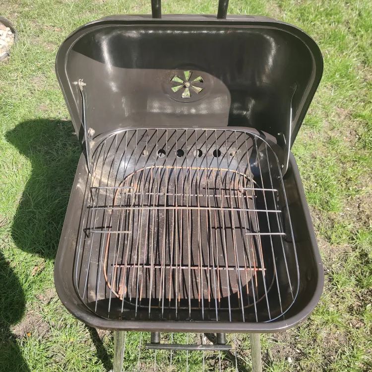 Portable Charcoal BBQ Grill image indicator(4)