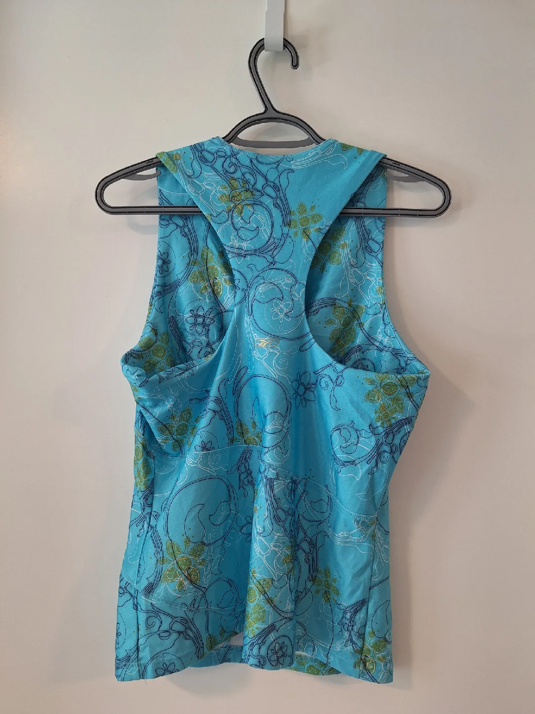 Reebok Play Dry Tank Top - Size L image indicator(2)