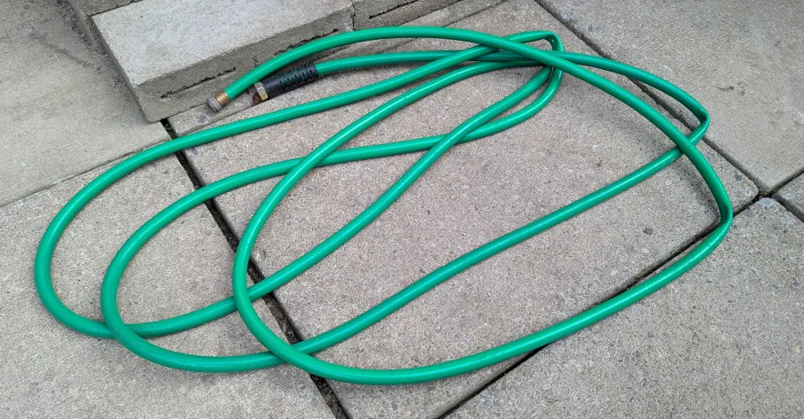 Green Garden Hose - 25 Feet Long thumbnail