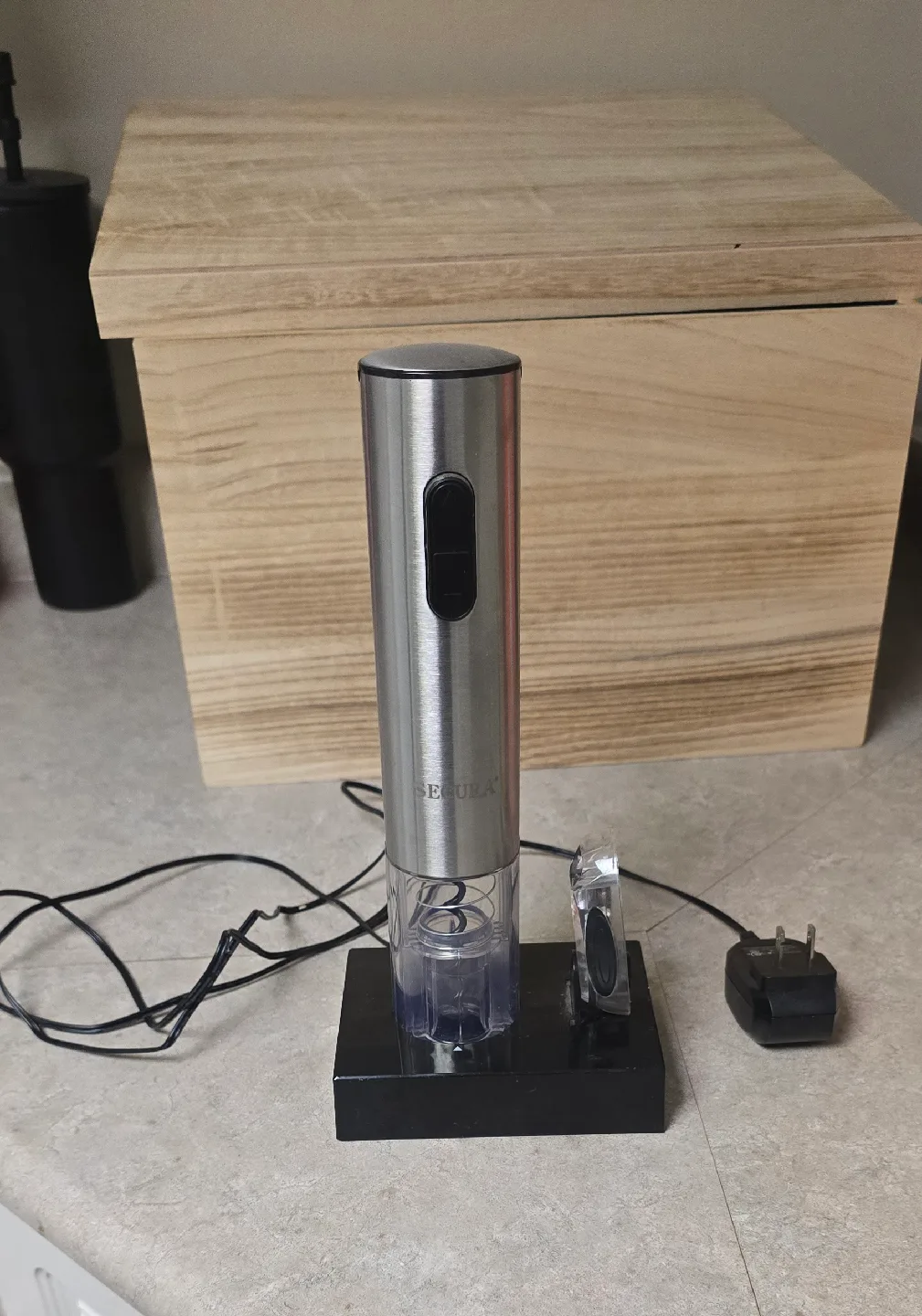 Secura Electric Wine Opener thumbnail