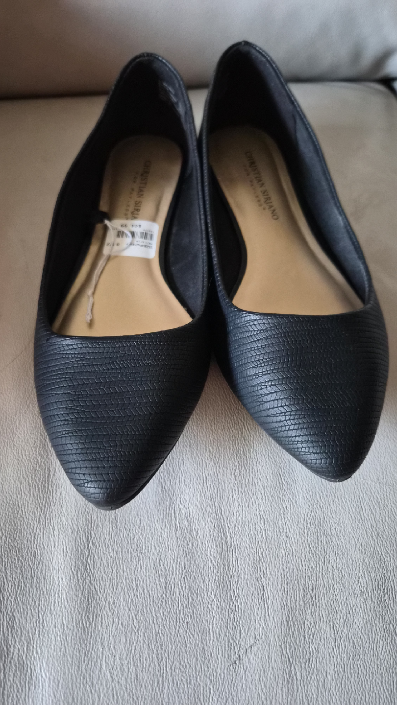 Christian Siriano Black Flats - Size 8.5