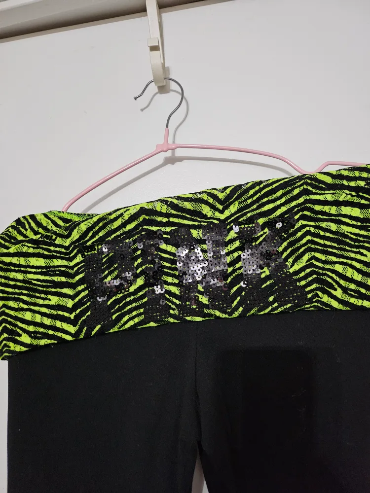 PINK Victoria's Secret Black Leggings thumbnail