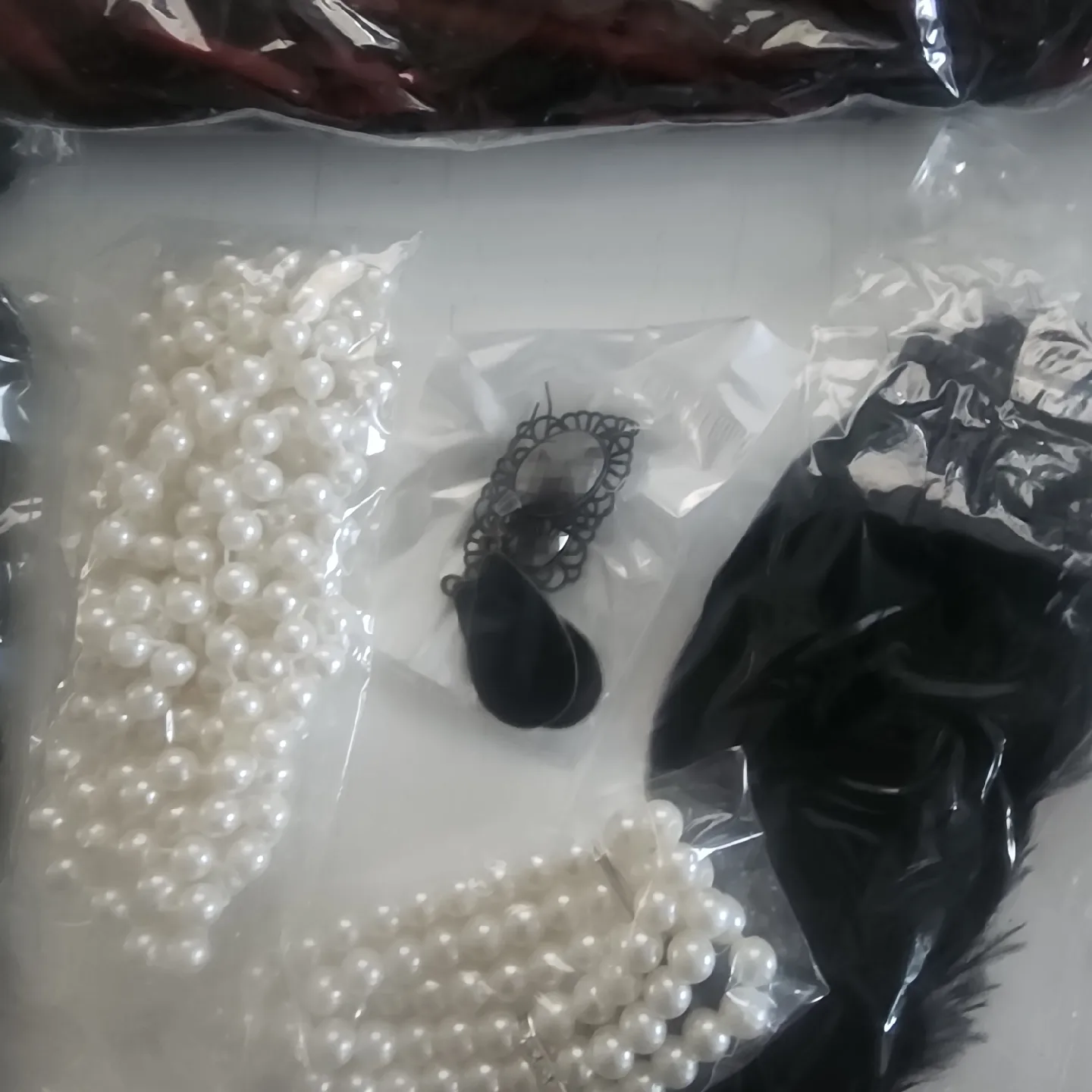 NEW in box 8Pc  Flapper Dress - Red & Black image indicator(8)