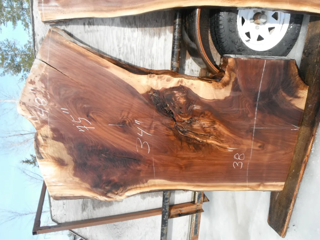 Various Live Edge Wooden Slabs image indicator(2)
