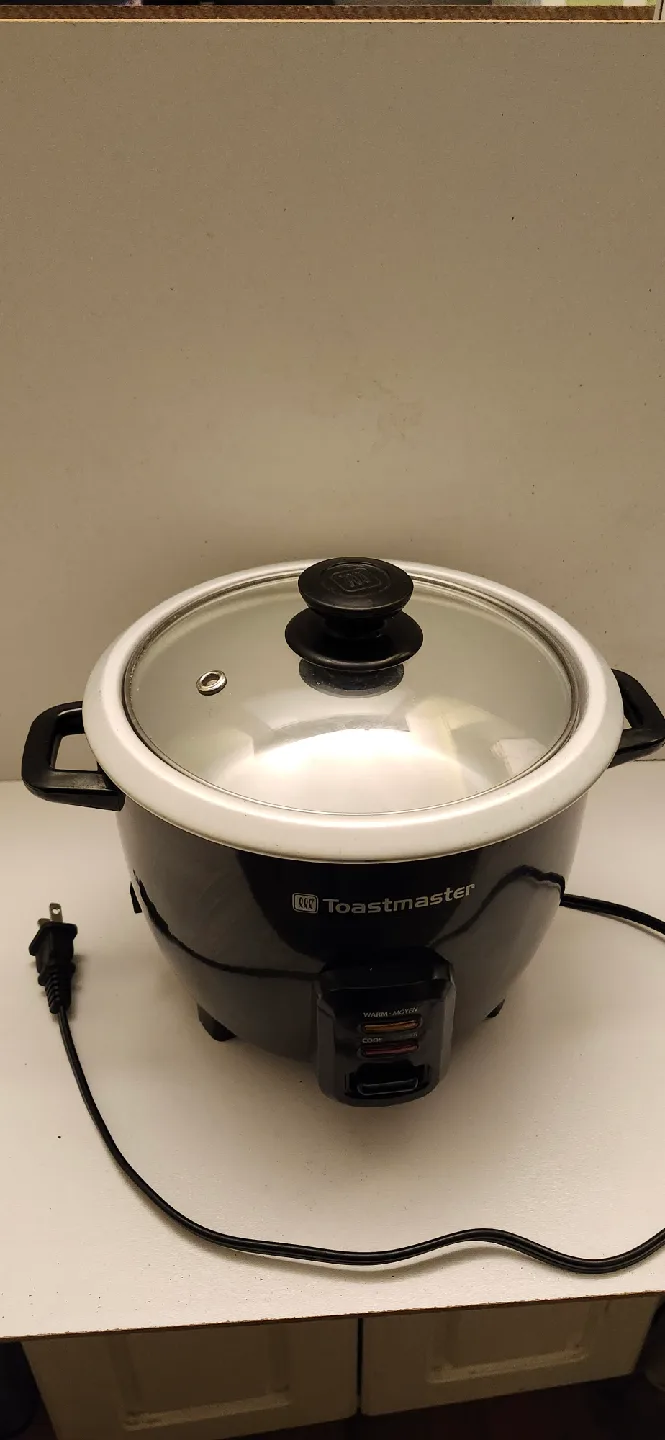 USED Toastmaster Rice Cooker Black 6 cup.PRICE FIRM image indicator(2)