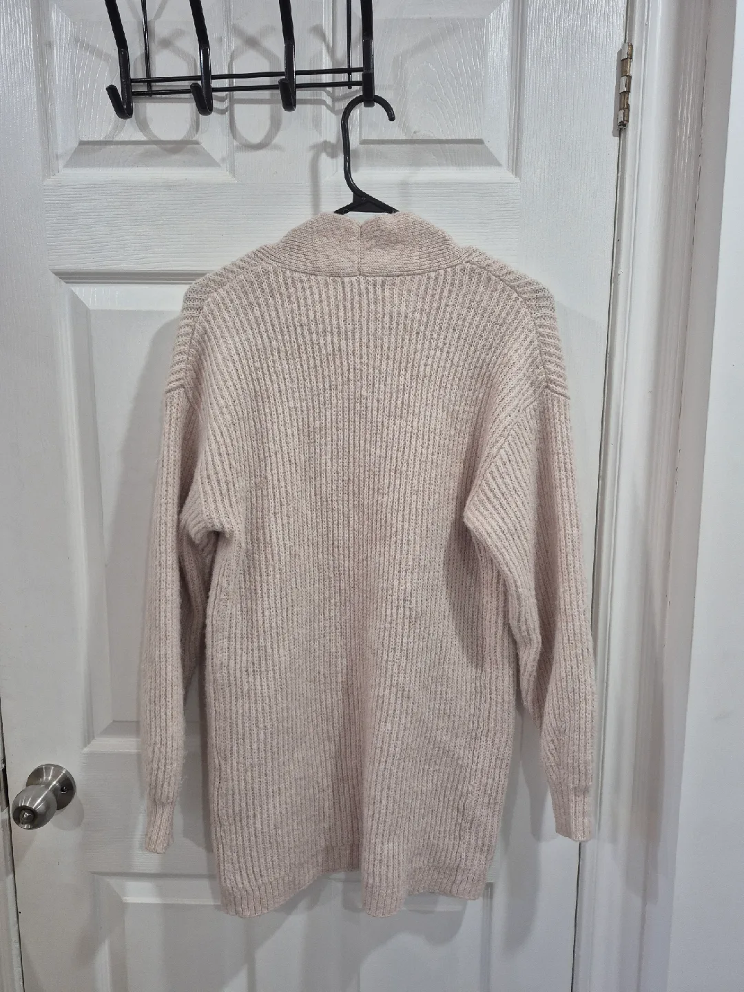 Reitmans Baby Pink Sweater Cardigan Size XS image indicator(2)