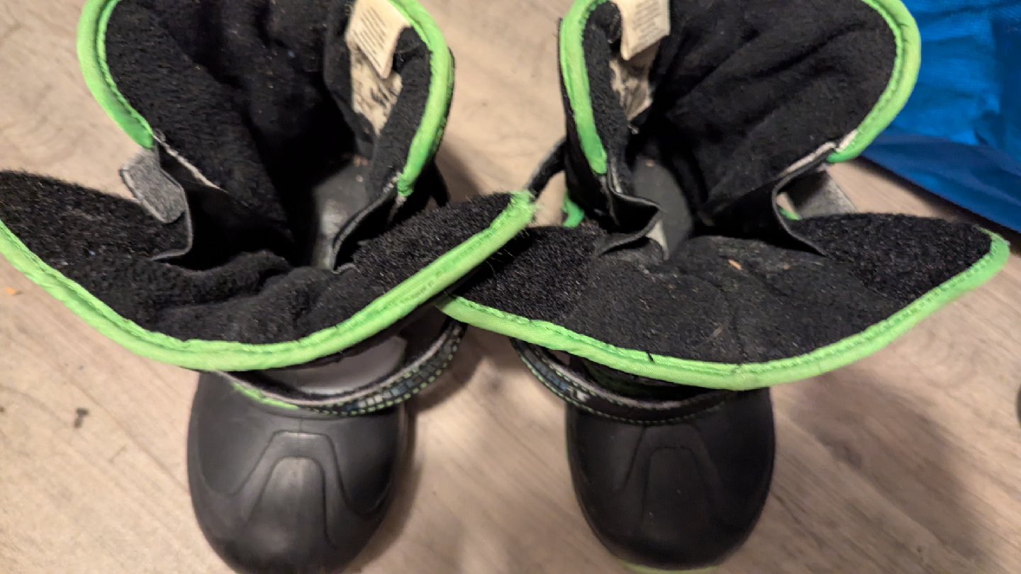 Minecraft Size 12 Kids Winter Boots - photo 2
