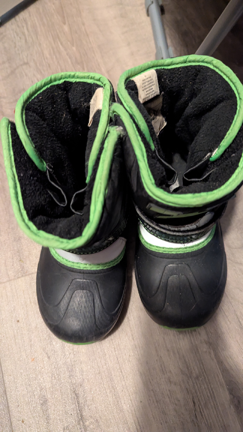 Minecraft Size 12 Kids Winter Boots - photo 3
