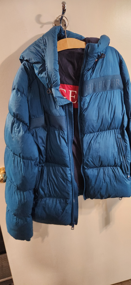 New Tommy Hilfiger Puffer Jacket XL