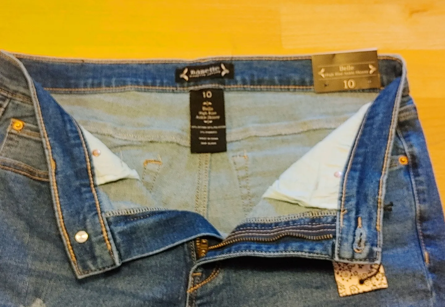 Nanette Lepore Belle Jeans - Size 10 image indicator(8)