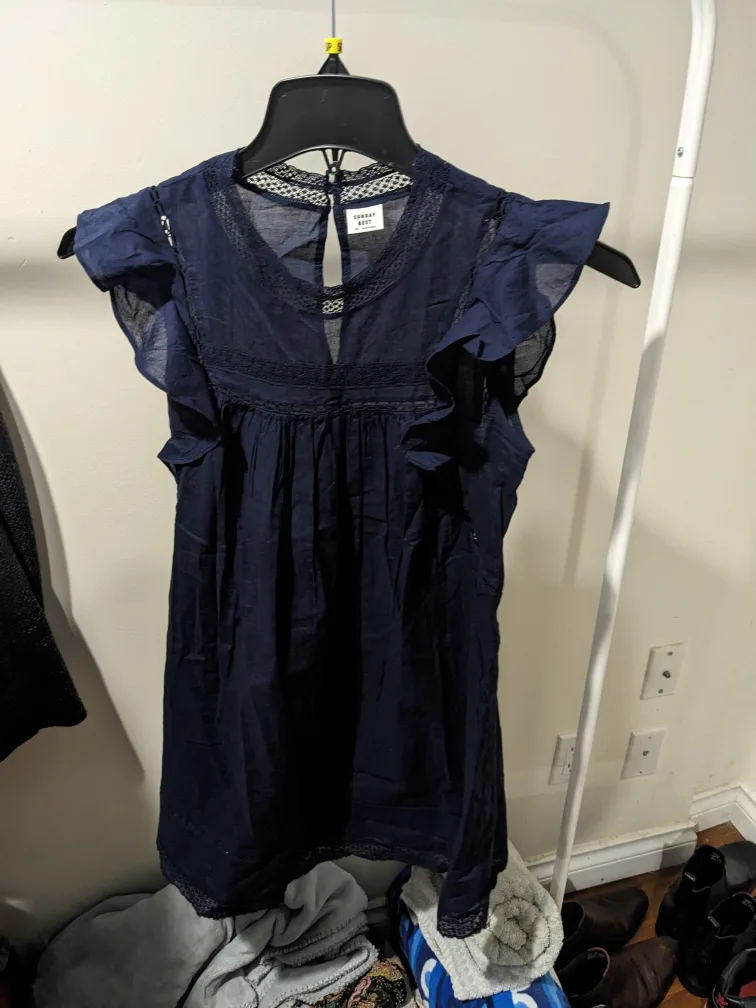 An entire wardrobe for cheap image indicator(5)