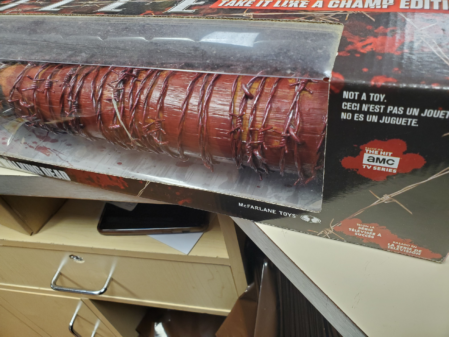 The Walking Dead Lucille Bat - Take It Like A Champ Edition - photo 2