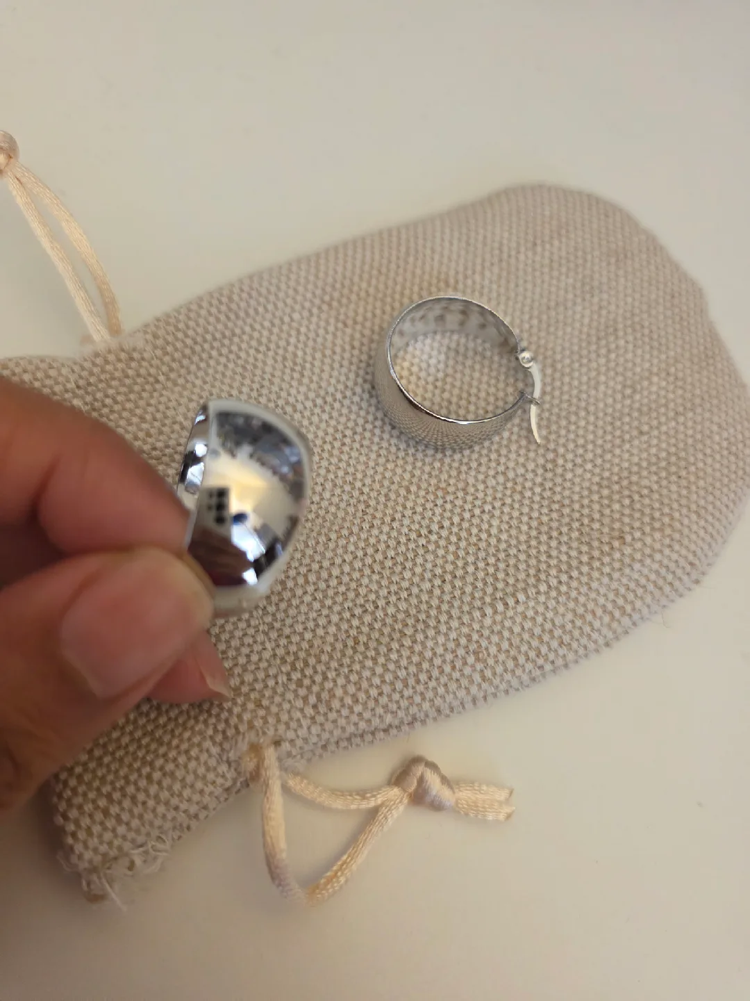 New Silver Hoop Earrings image indicator(4)