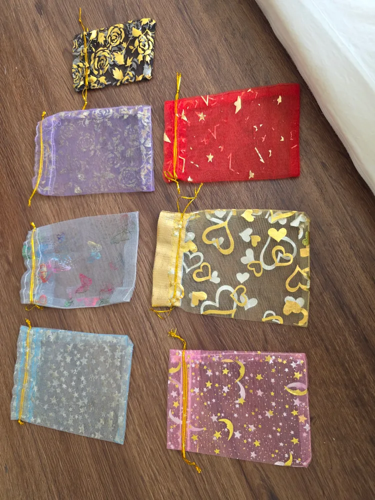 Assorted Decorative Mesh Drawstring Pouches thumbnail