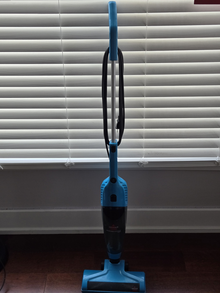 Bissell FeatherWeight Turbo Stick Vacuum - Blue - photo 2