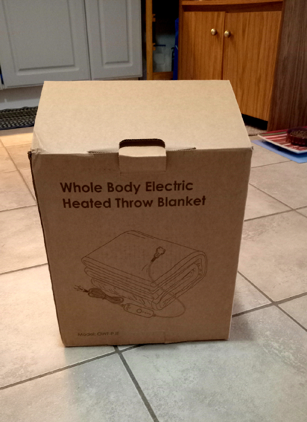 Whole Body Electric Heated Throw Blanket - New in Box! - photo 3