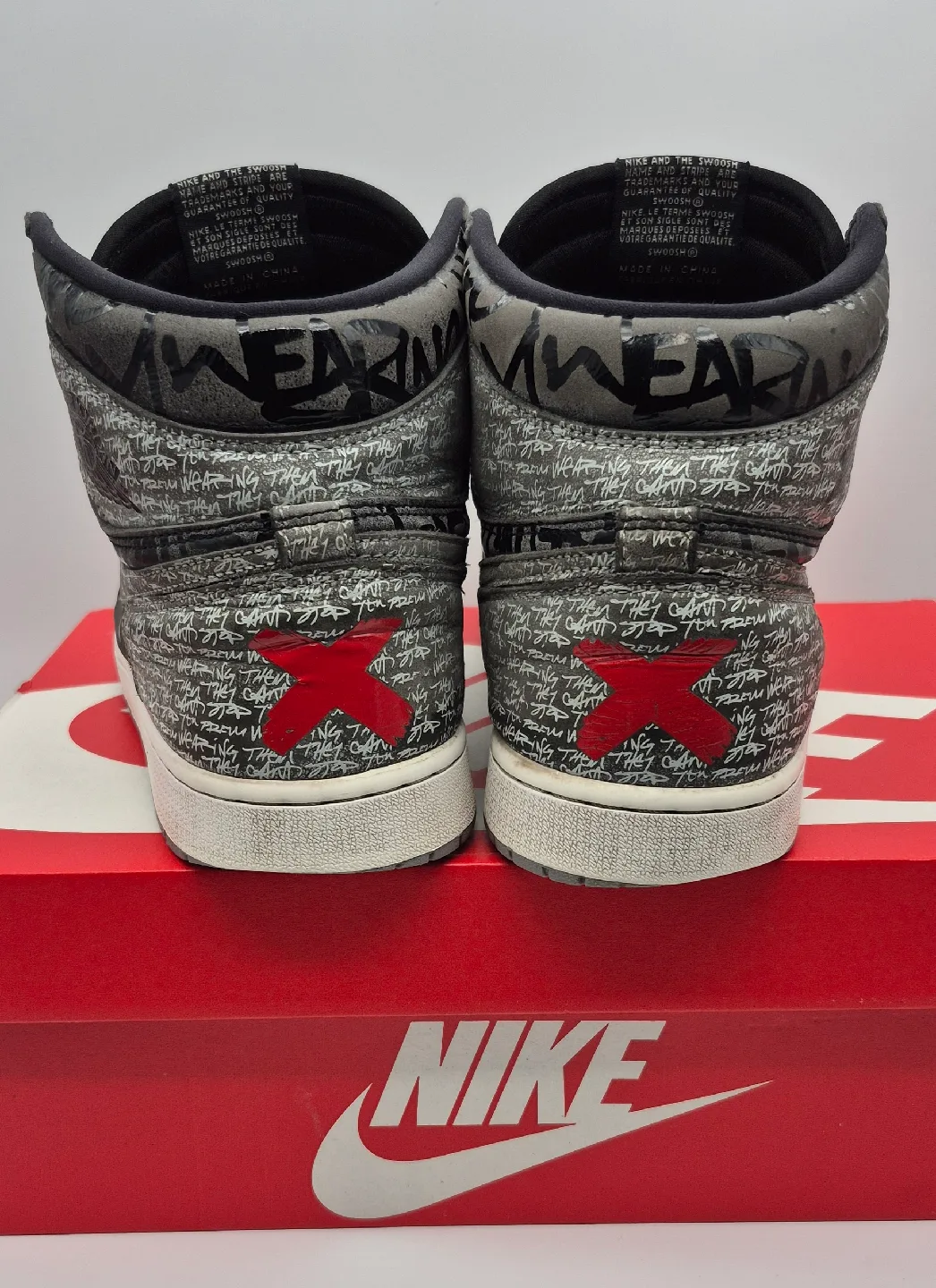 Nike Air Jordan 1 High OG "Rebellionaire" sneakers thumbnail