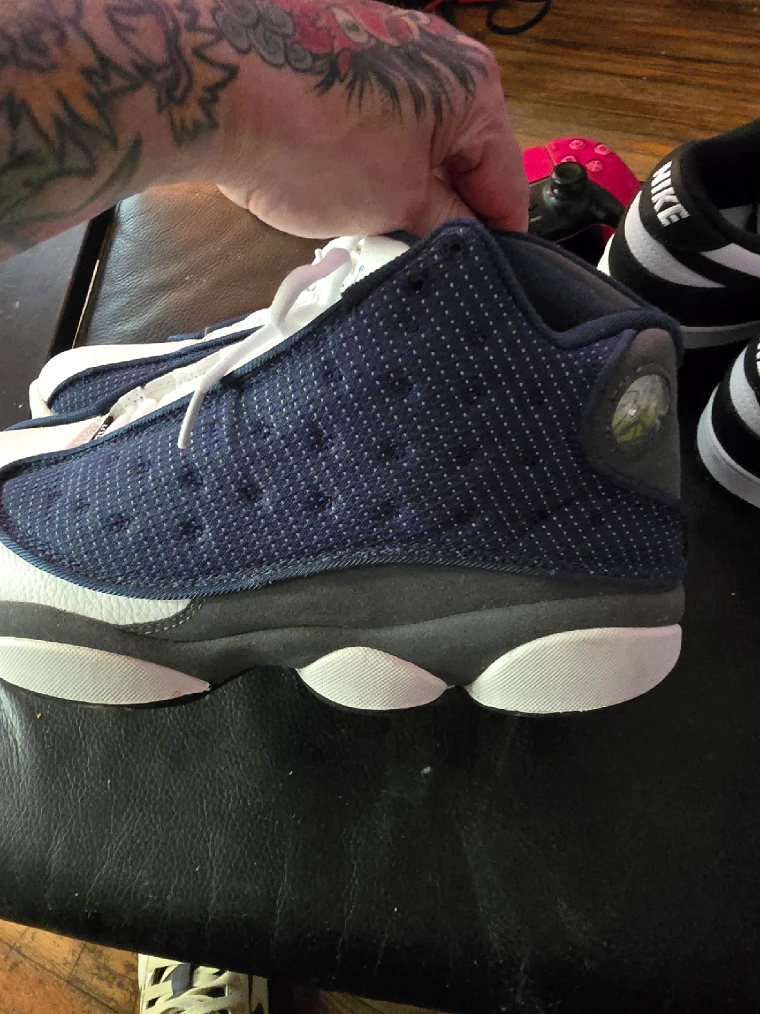 Nike Dunk Low Panda Shoes and Jordons image indicator(5)