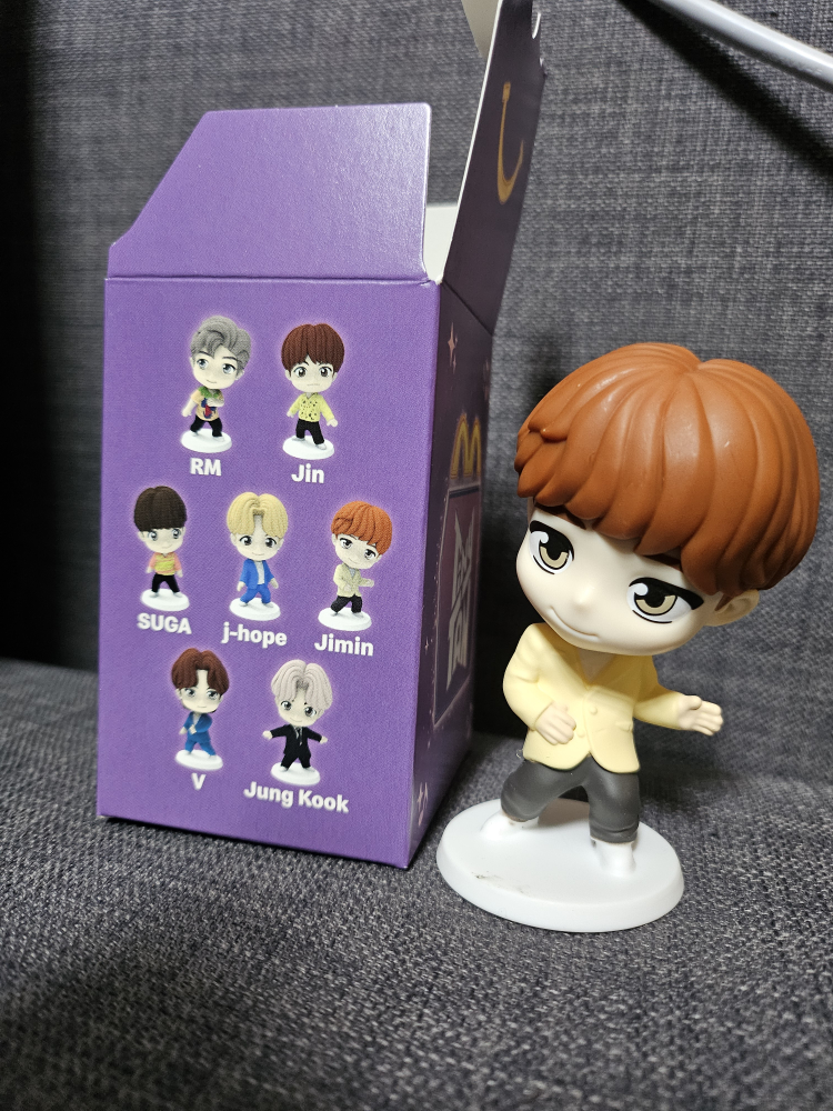 McDonald's TinyTAN BTS Figure - Jimin - photo 2
