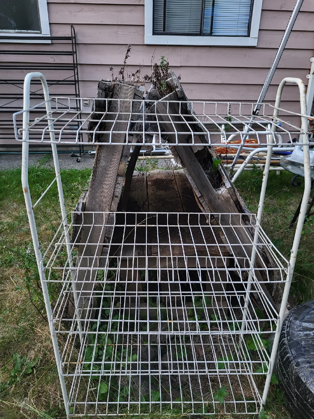 White Wire Shelf thumbnail