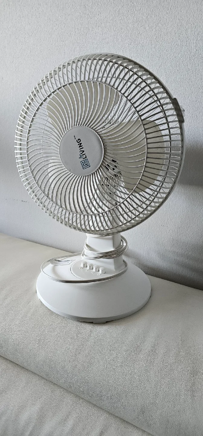 Table Fan - White thumbnail