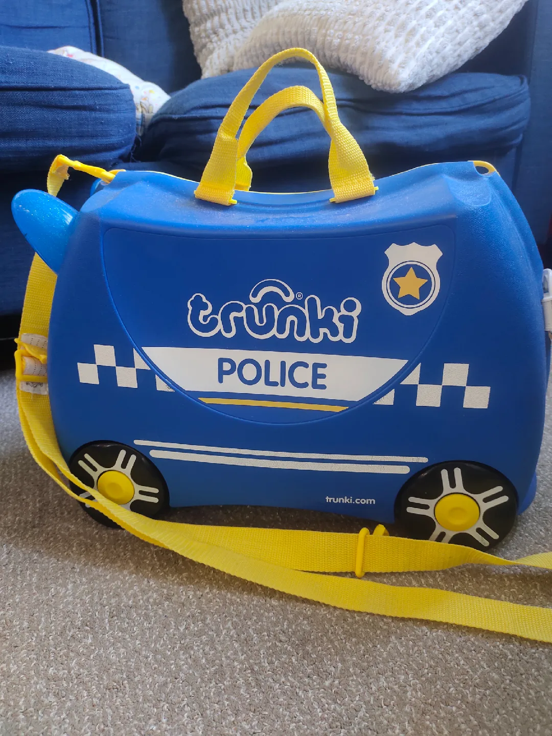 Trunki Police Suitcase Ride-On image indicator(2)