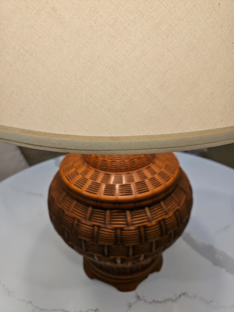 Large Ceramic Wicker Detail Vintage Table Lamp with Linen Shade image indicator(4)