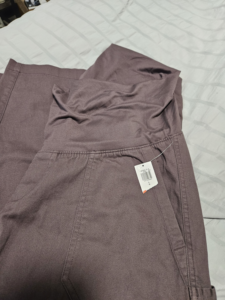 Old Navy Maternity Pants - Size L - photo 2
