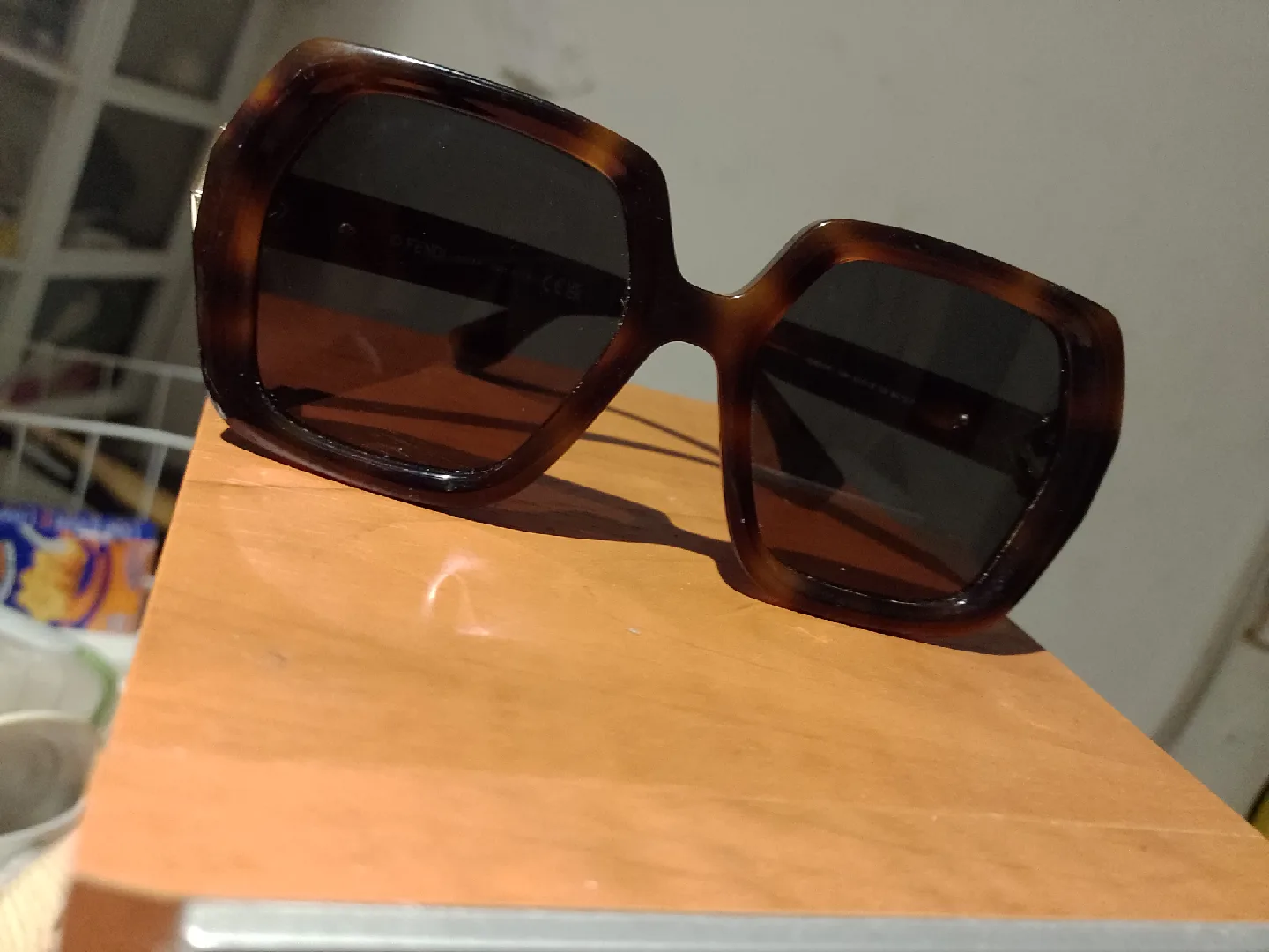Fendi Fe40139I Tortoise Sunglasses image indicator(2)