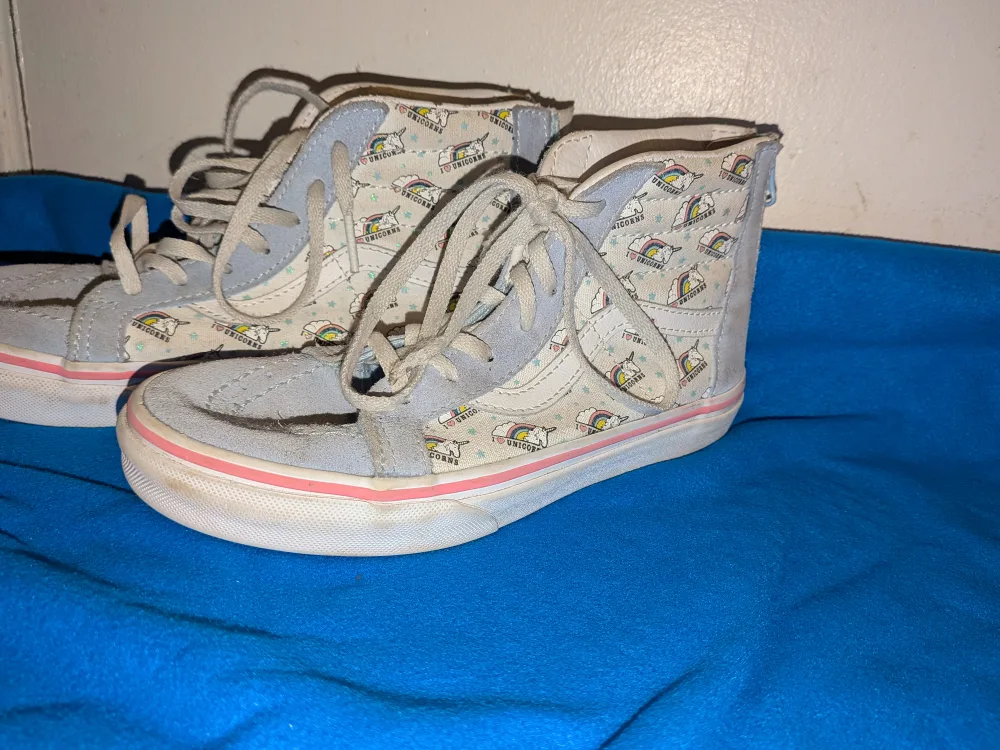 Vans Sk8-Hi Unicorn Sneakers image indicator(3)