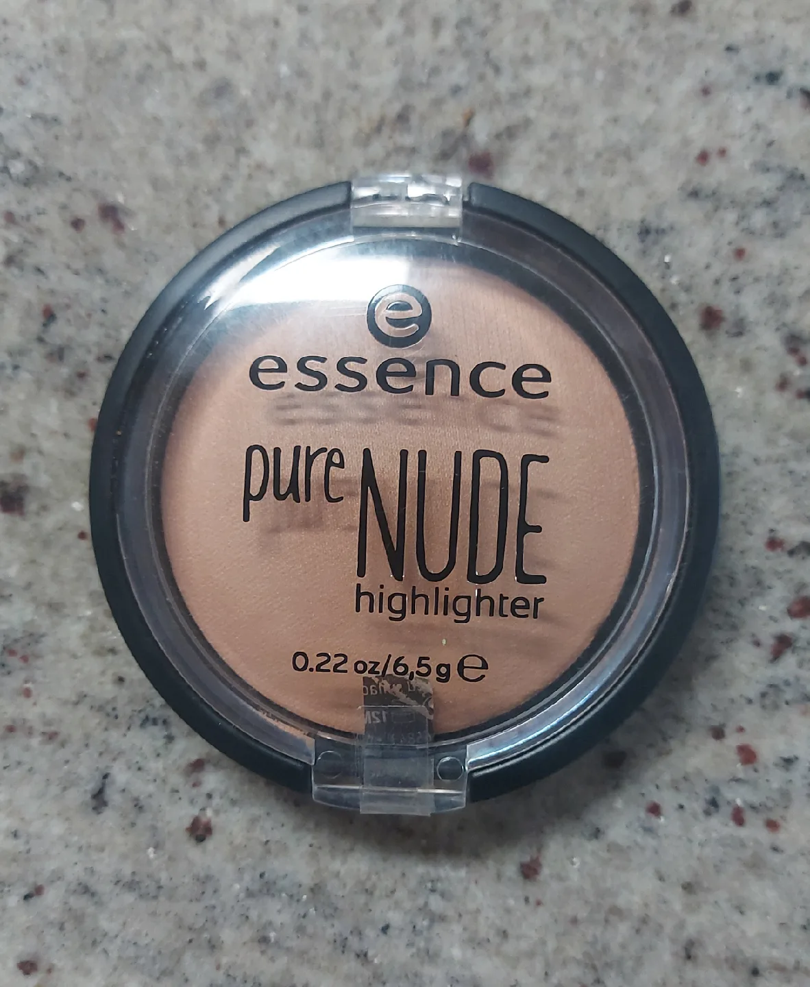 Essence Pure Nude Highlighter thumbnail